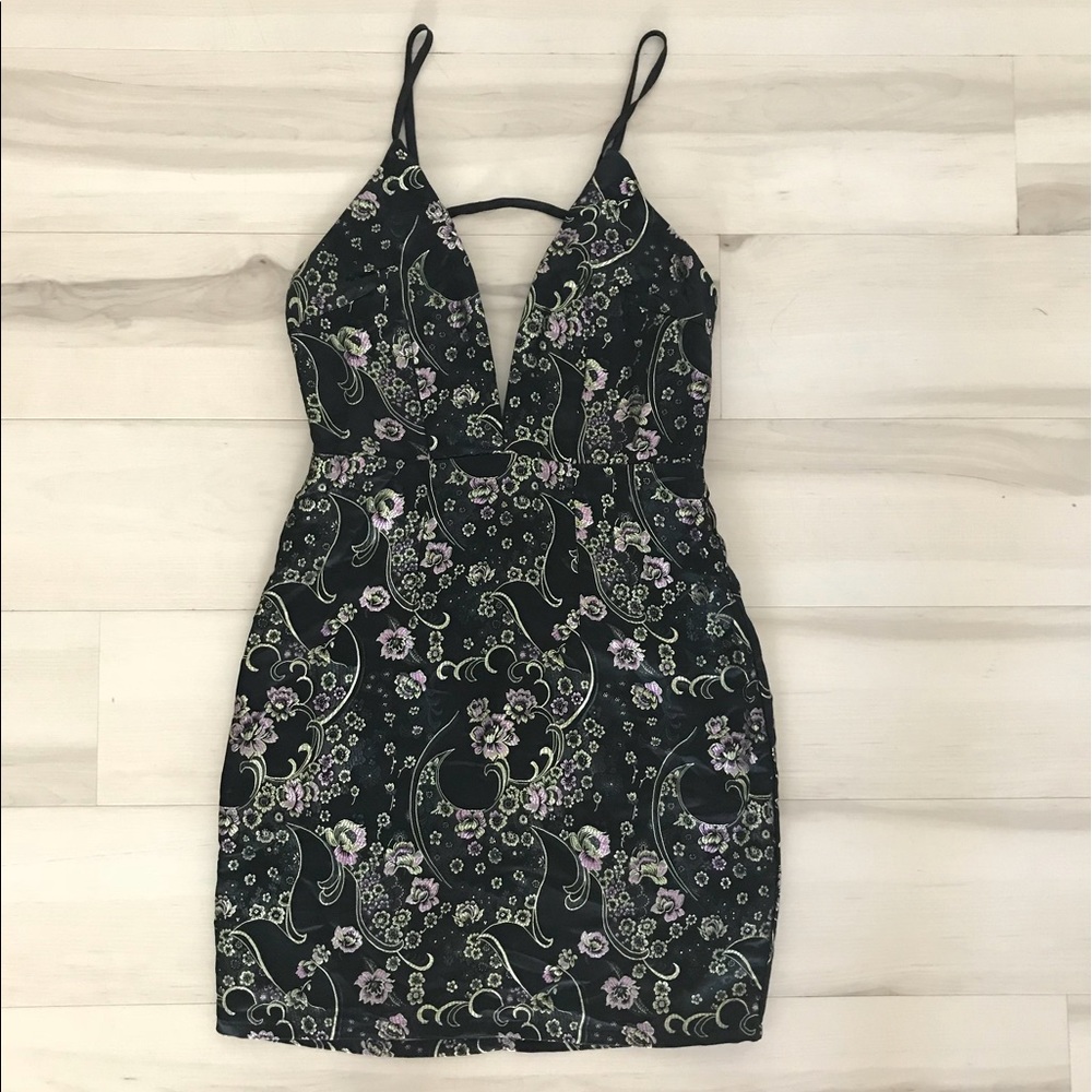 Floral embellished dress brand new without tags